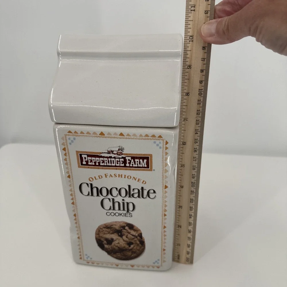 Vintage Pepperidge Farm Cookie Jar Chocolate Chip And Ginger‎ Man Cookie Jar USA